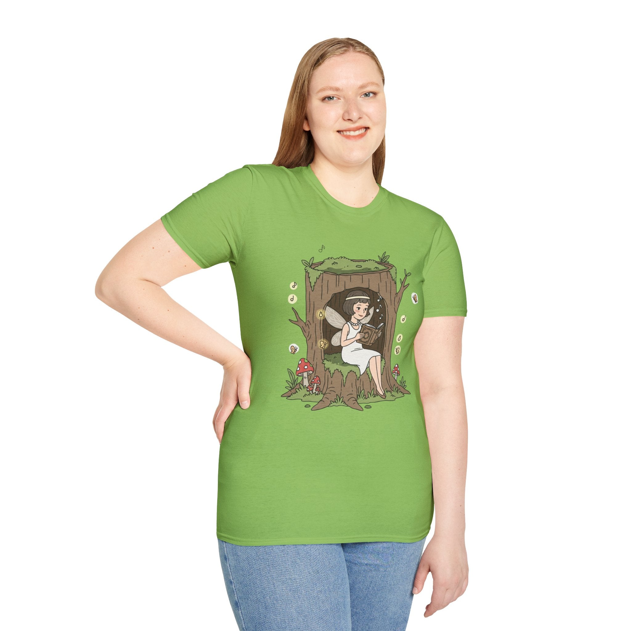 Forest Flapper Fairy Reading in Tree Hollow T-Shirt