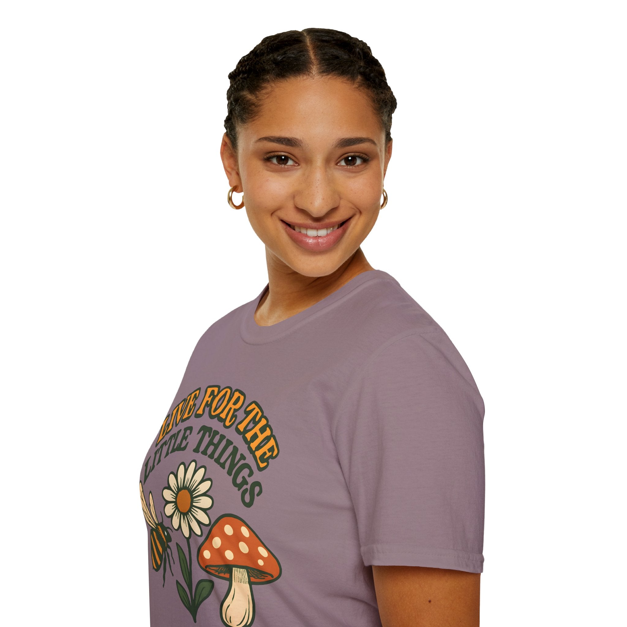 Live For The Little Things Bee & Daisy Vintage T-Shirt