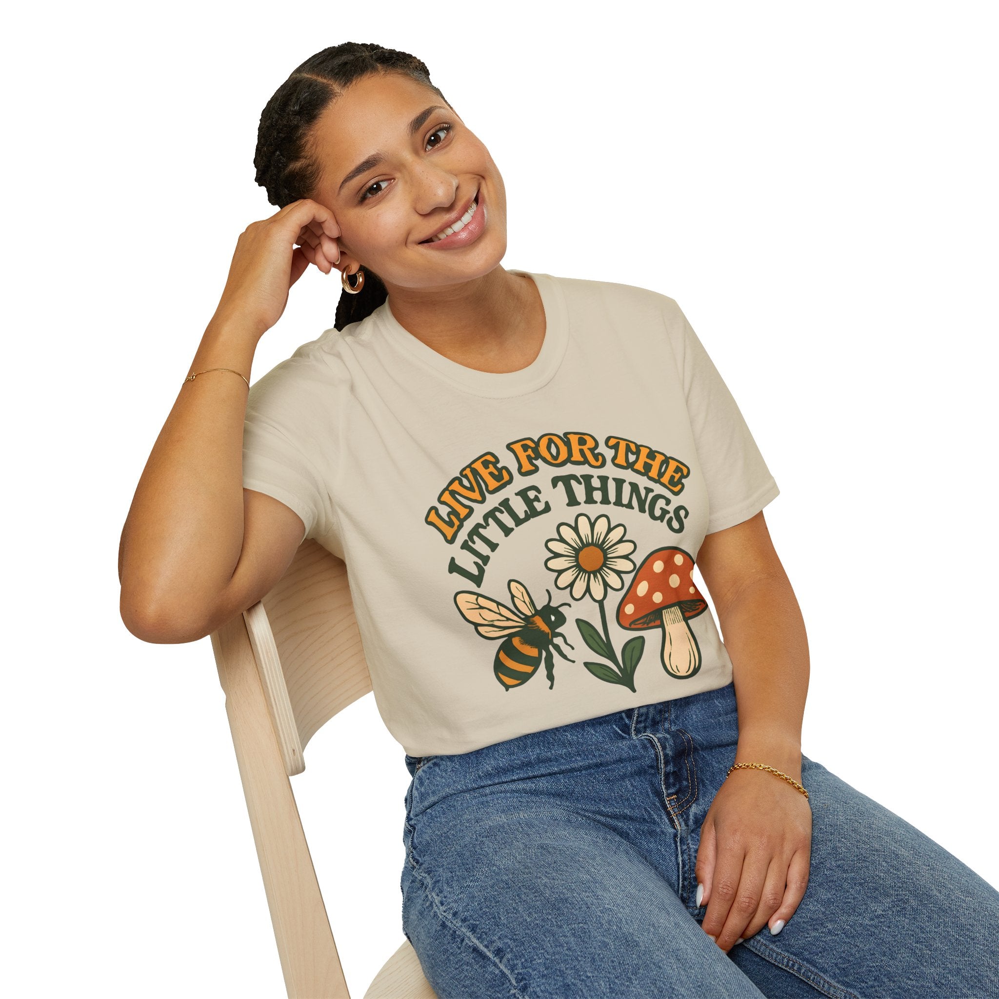 Live For The Little Things Bee & Daisy Vintage T-Shirt