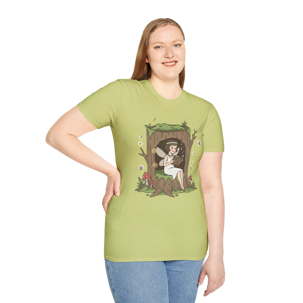 Forest Flapper Fairy Reading in Tree Hollow T-Shirt