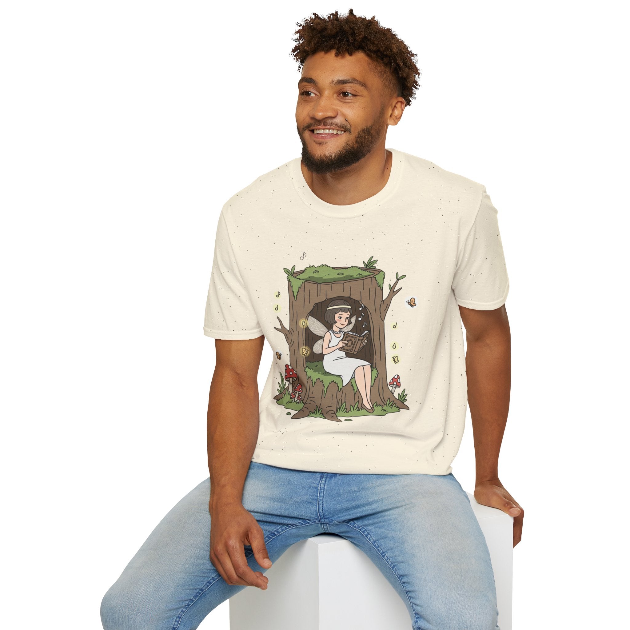 Forest Flapper Fairy Reading in Tree Hollow T-Shirt