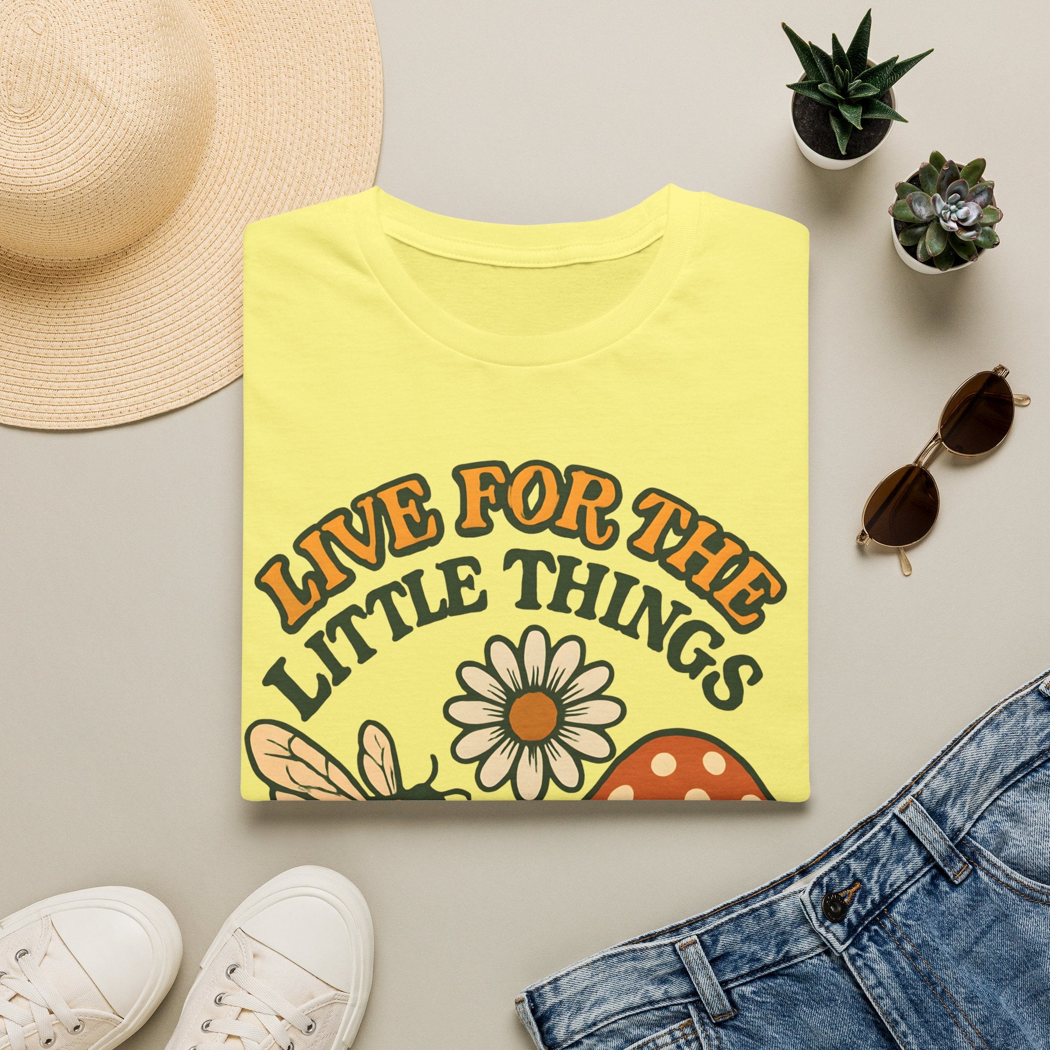 Live For The Little Things Bee & Daisy Vintage T-Shirt