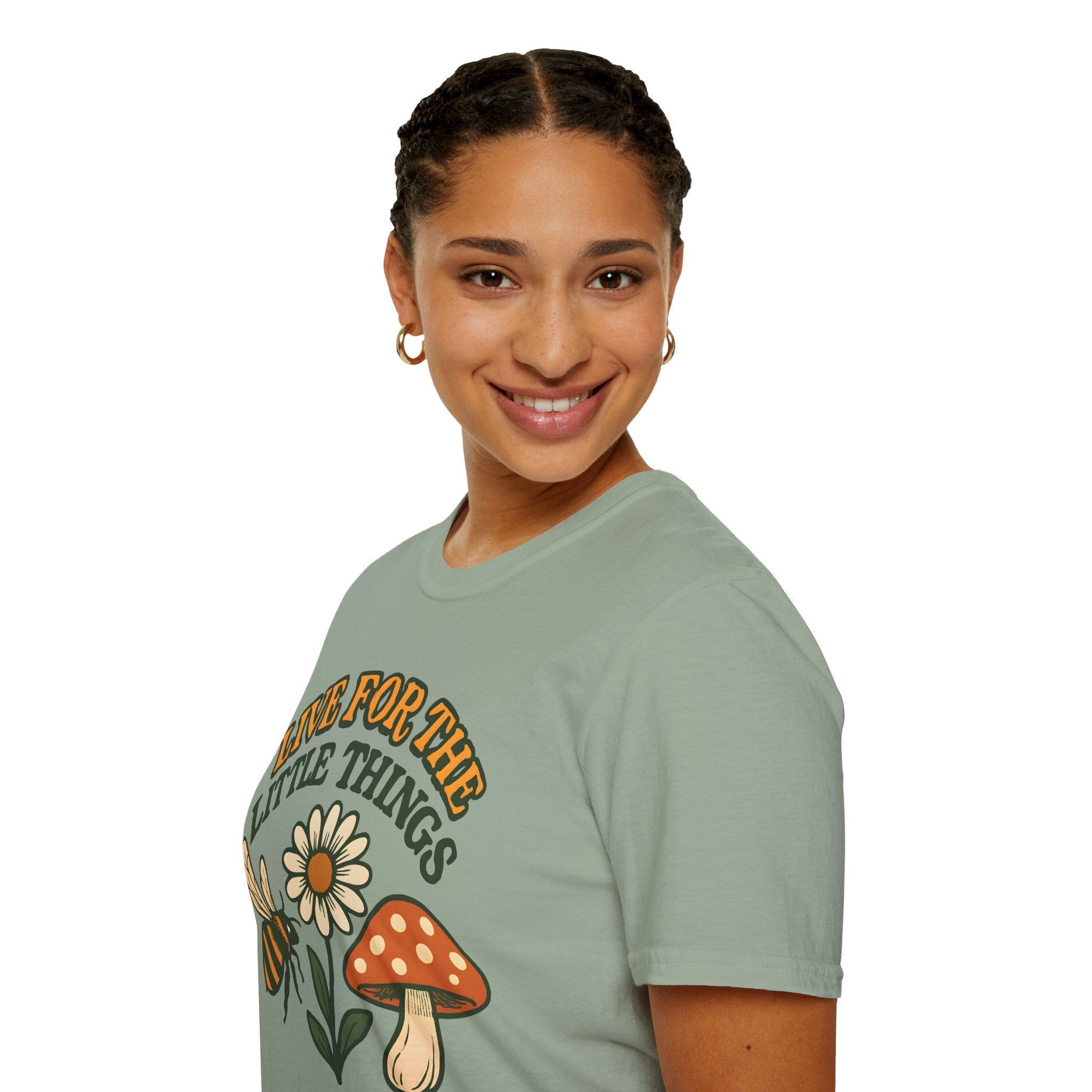 Live For The Little Things Bee & Daisy Vintage T-Shirt