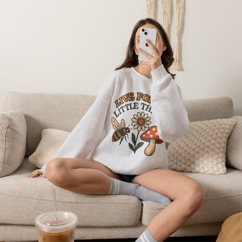 "Live For The Little Things" Bee, Daisy & Mushroom Retro Nature Design Crewneck Sweatshirt