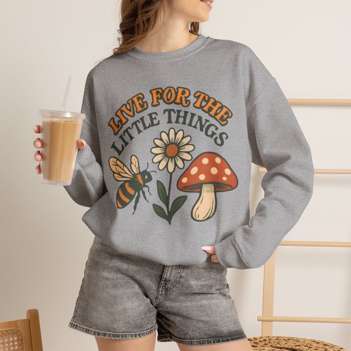 "Live For The Little Things" Bee, Daisy & Mushroom Retro Nature Design Crewneck Sweatshirt
