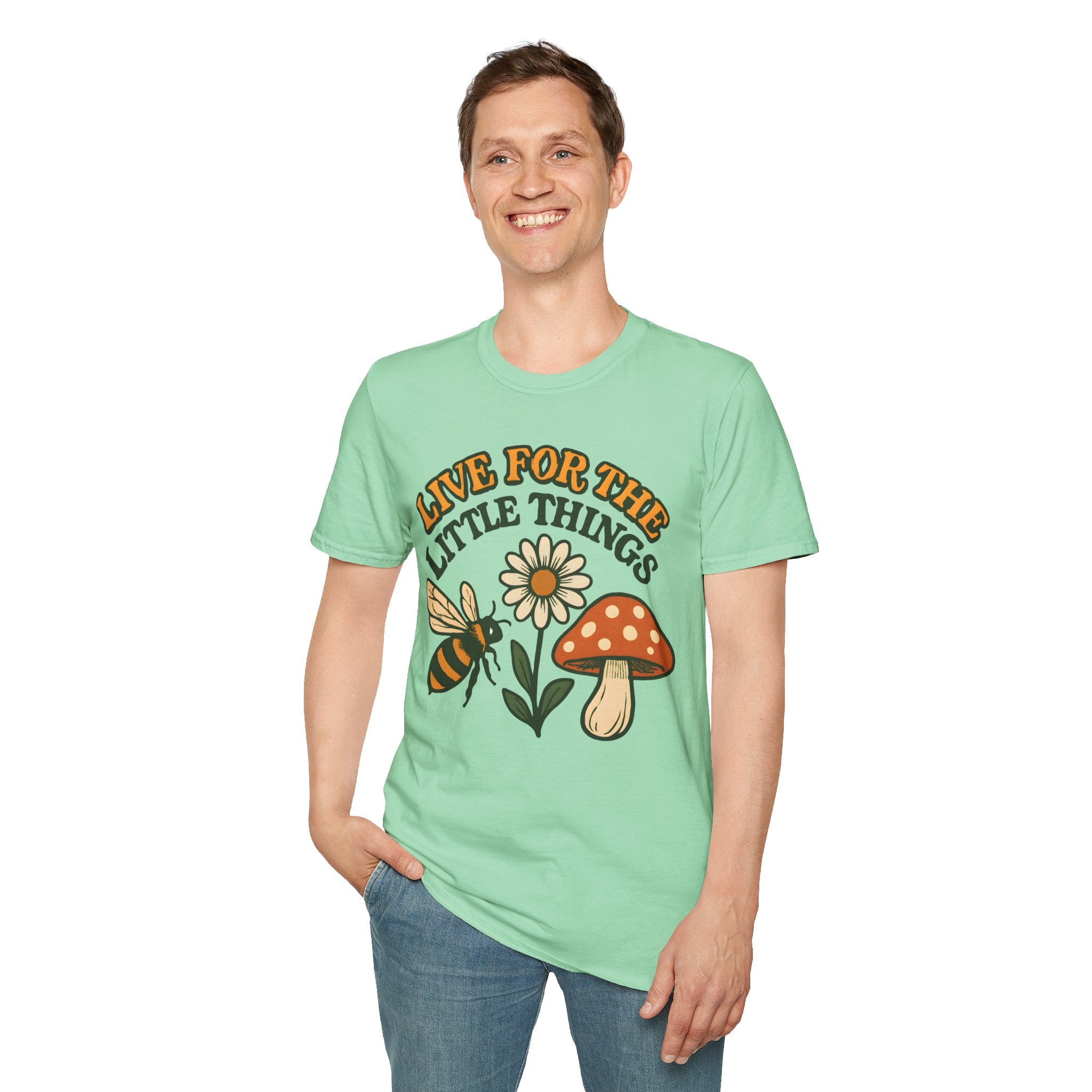 Live For The Little Things Bee & Daisy Vintage T-Shirt
