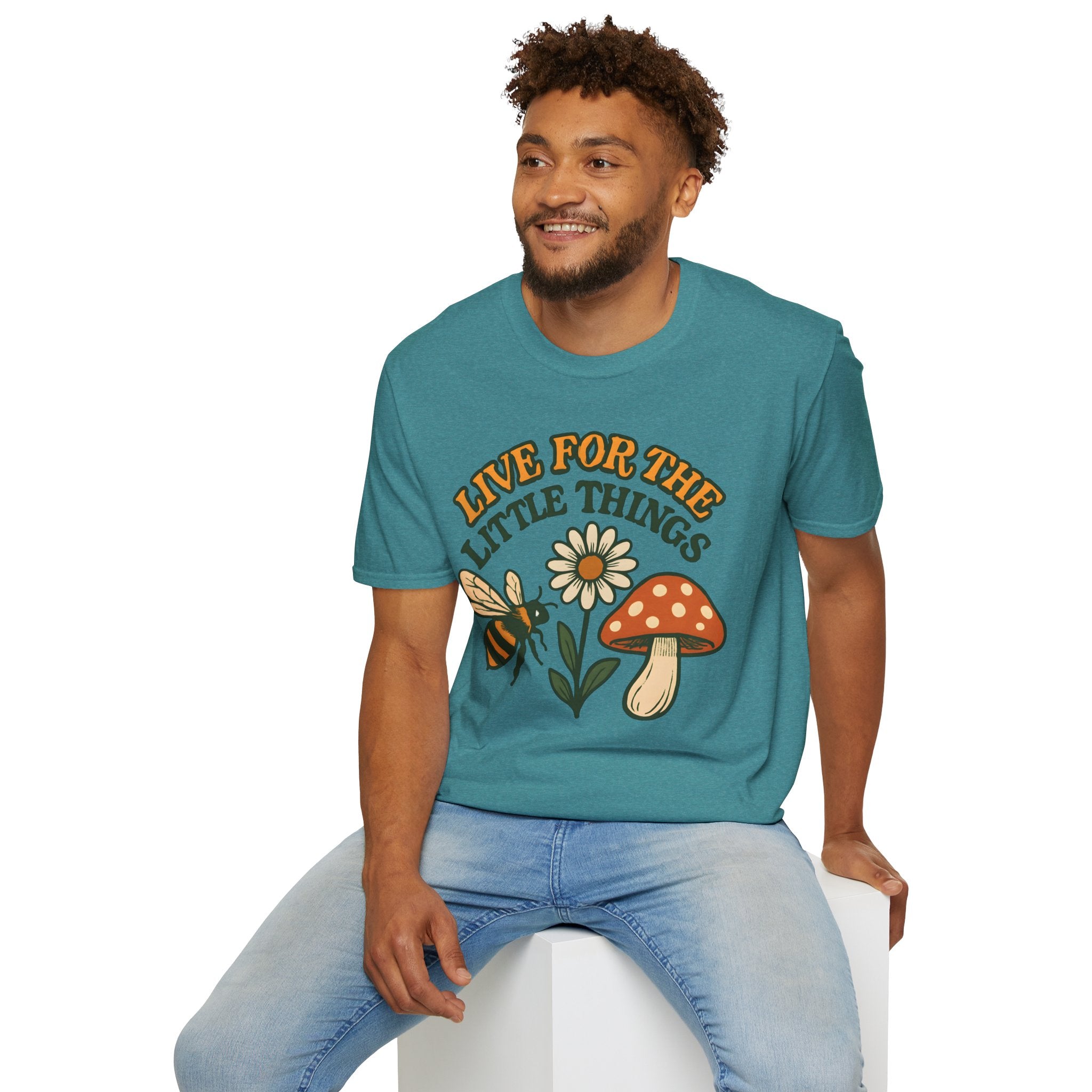 Live For The Little Things Bee & Daisy Vintage T-Shirt