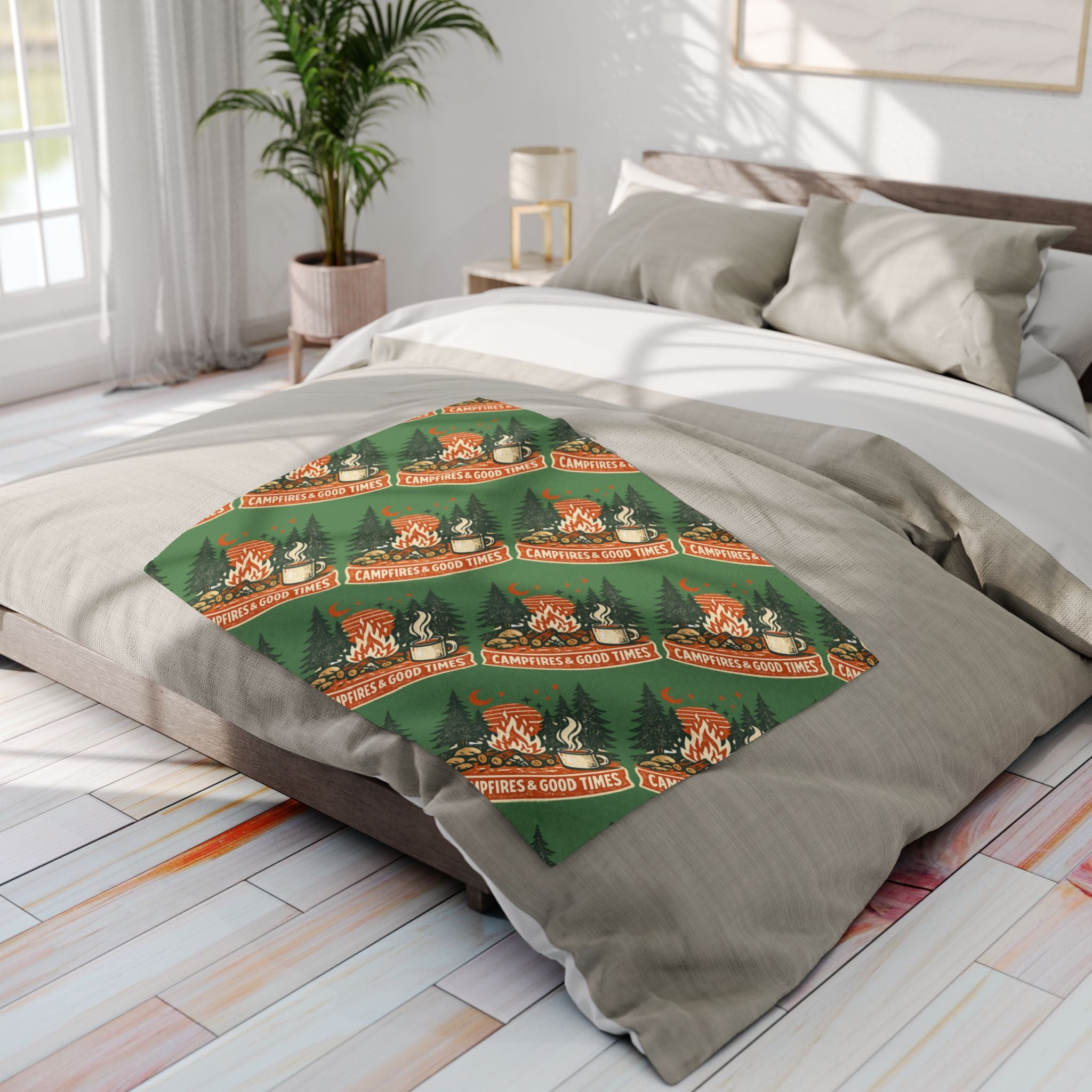 Campfire Cozy Fleece Blanket – 'Campfires & Good Times' Retro Outdoor Throw